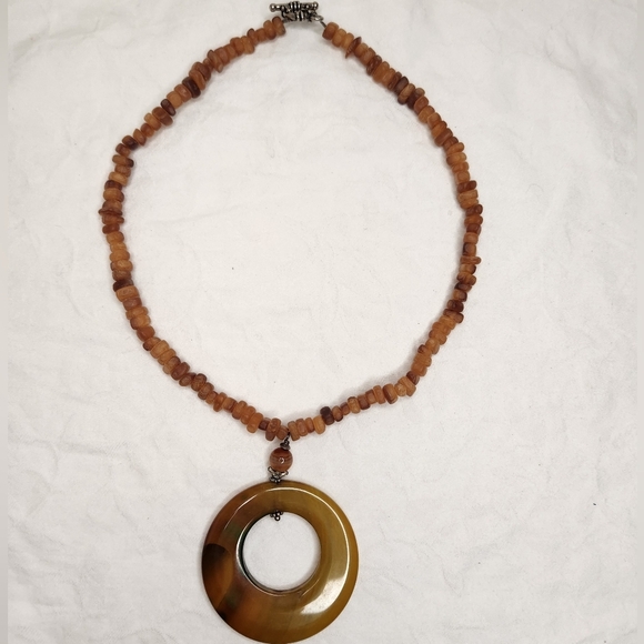 Amber bead Agate stone necklace - Picture 4 of 8